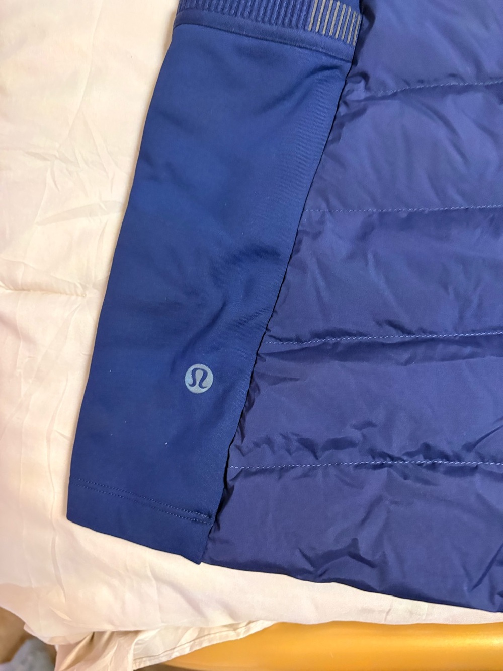 lululemon athletica Women’s Royal Blue Quilted Puffer Jacket